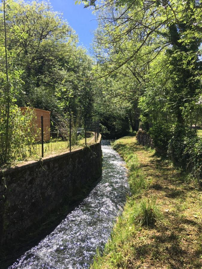 Au Bord De L'Eau Bed and Breakfast La Canourgue Buitenkant foto